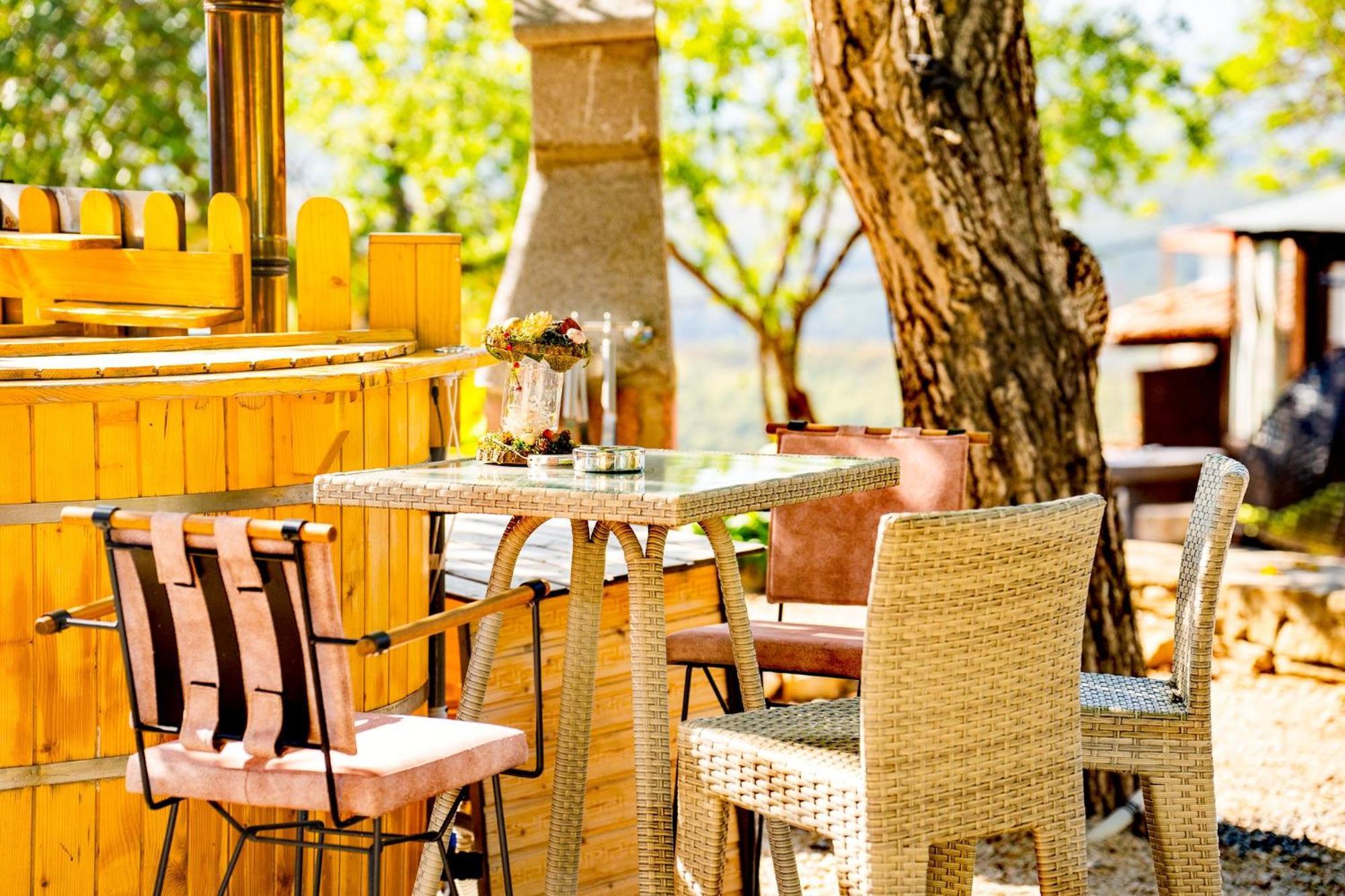 Complex Arbanashki Style-Panoramic View With Summer And Winter Terrace, Jacuzzi, Sauna, Children'S And Adult Area With Cinema Summer アルバナシ エクステリア 写真